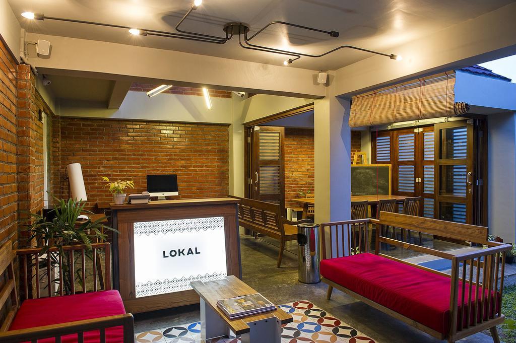 Lokal Hotel & Restaurant Yogyakarta Extérieur photo